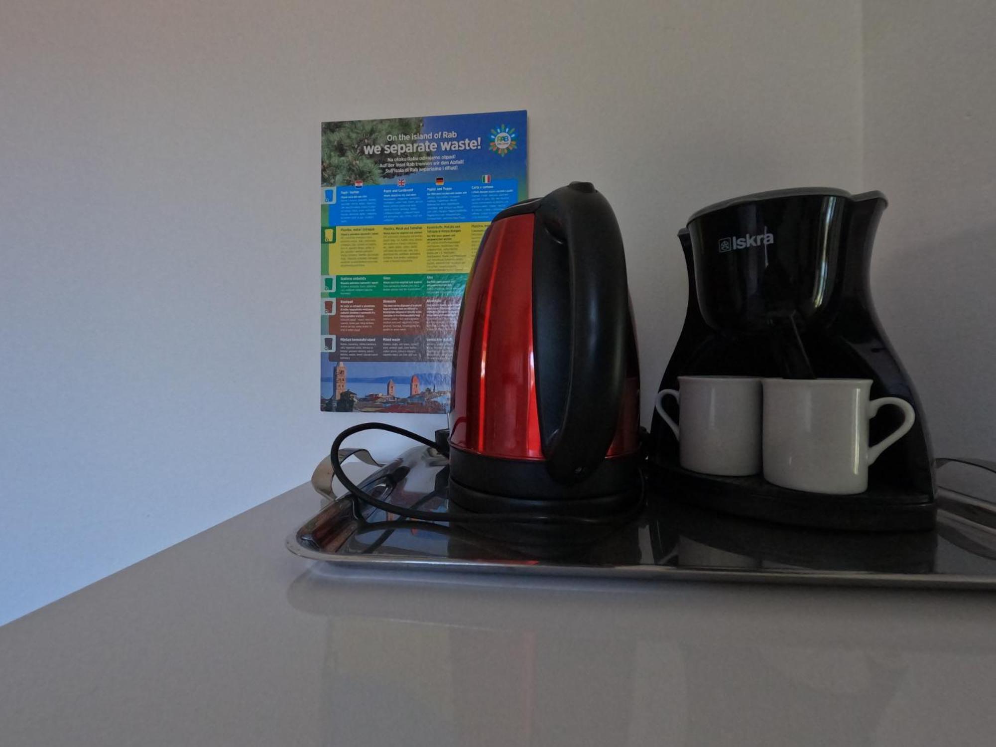 Apartmani Daniela 拉布 外观 照片