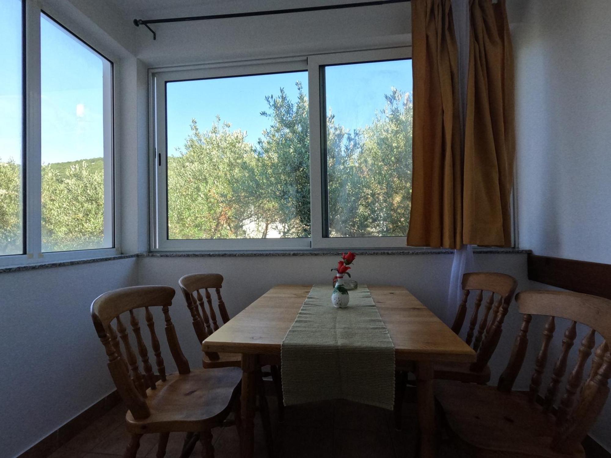 Apartmani Daniela 拉布 外观 照片
